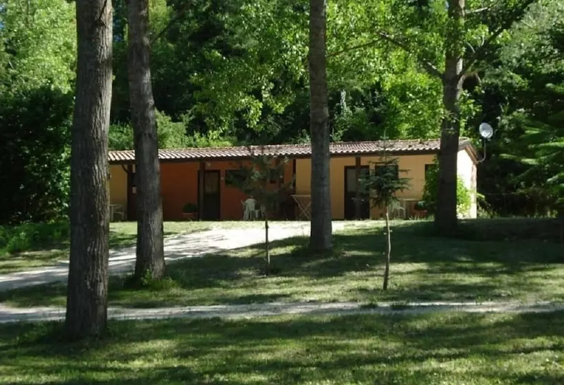 Hotelli Camping Rio Verde