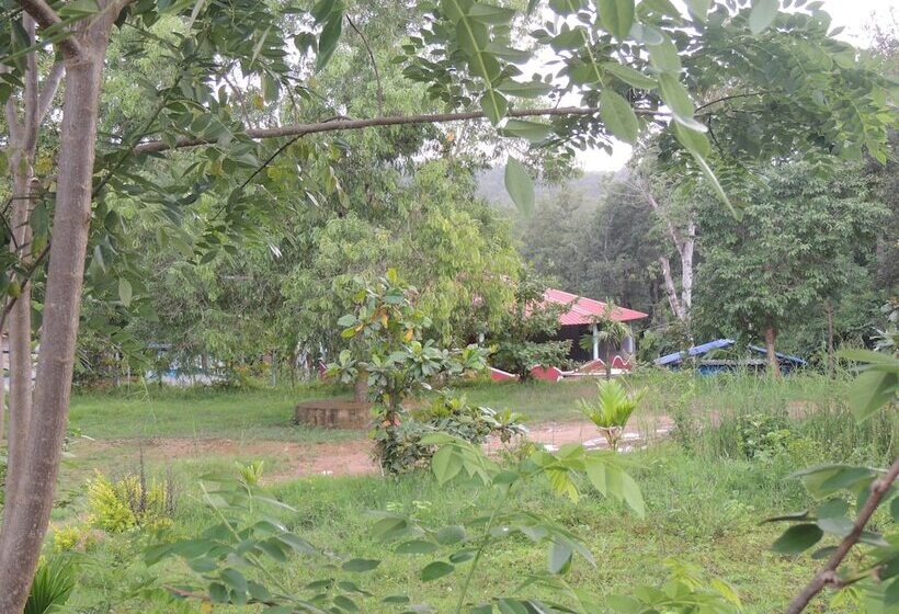 ホテル Jungle Nest Homestay