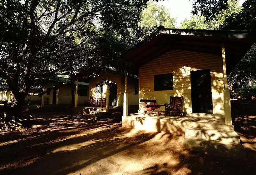 Hotelli Kuda Oya Cottage