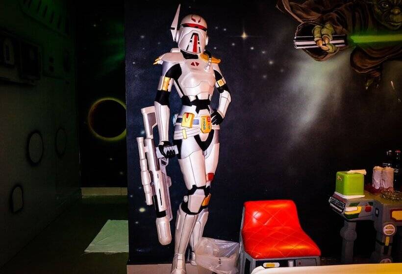 Отель Love Is Resort