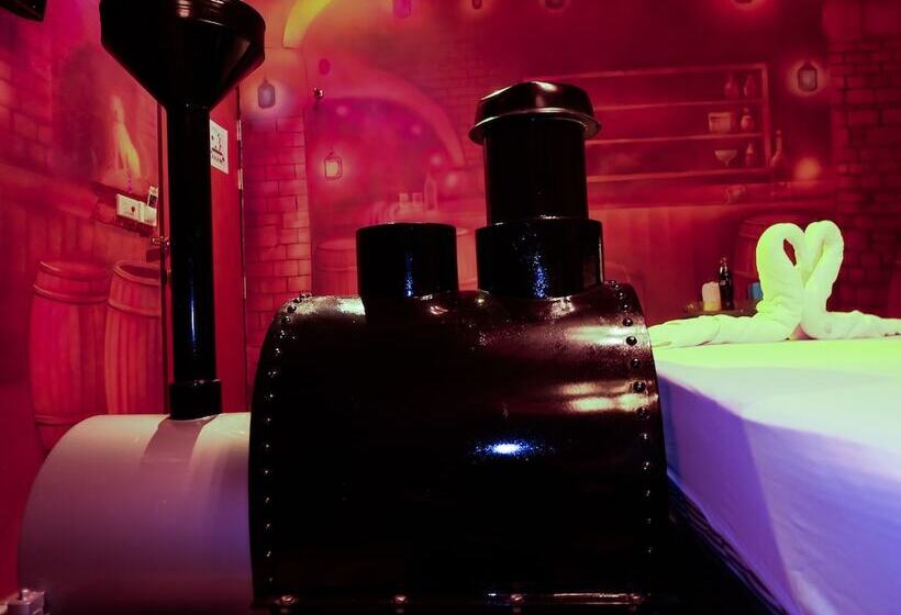 Отель Love Is Resort