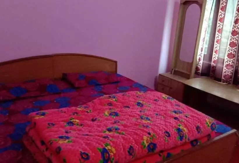 New Basera Hotel Sitapur