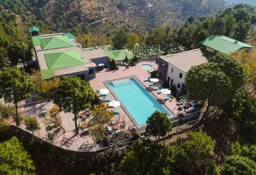 ホテル Suryavilas Luxury Resort & Spa