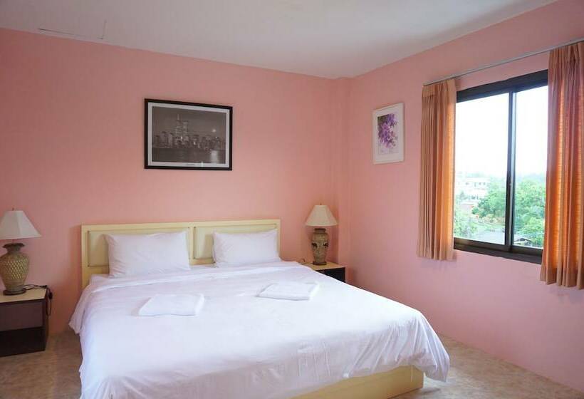 Hotel Pranee Mansion Airport