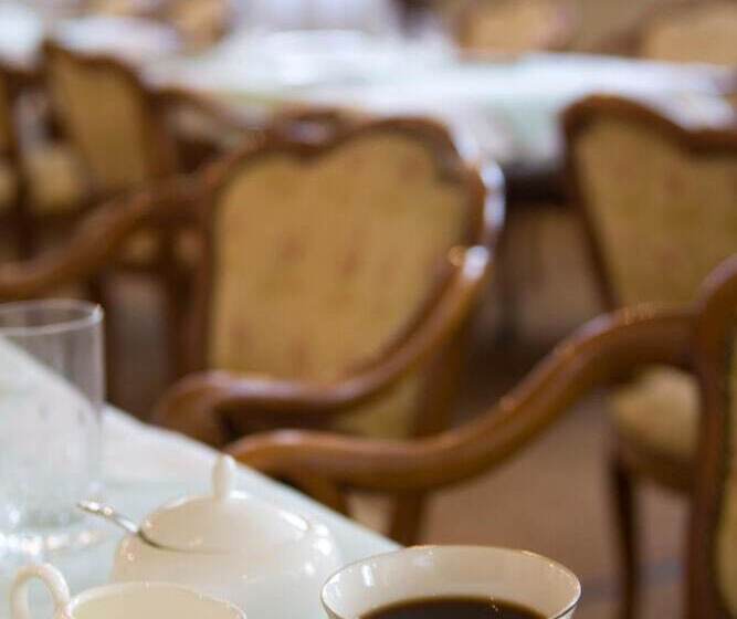 酒店 Shinseto Station