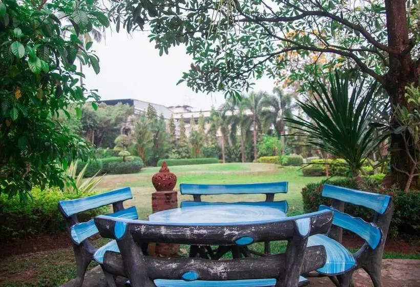 Hotelli Swankaburi Boutique