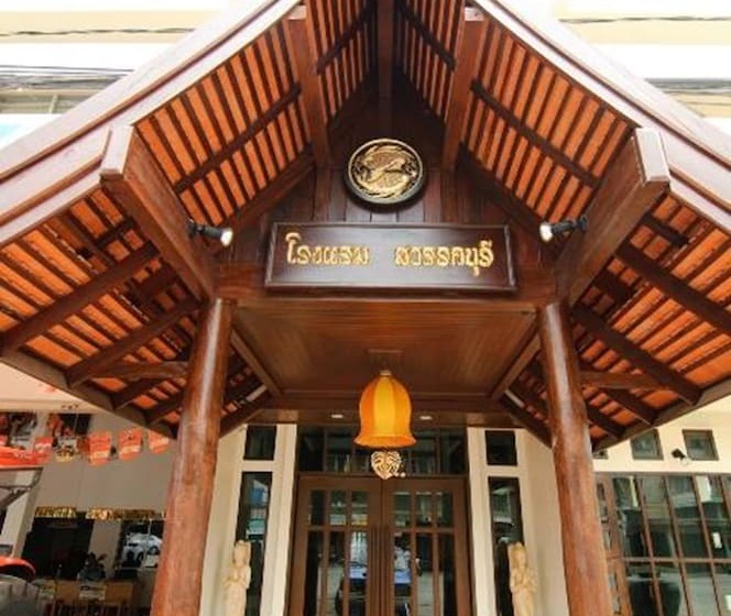 Hotel Swankaburi Boutique