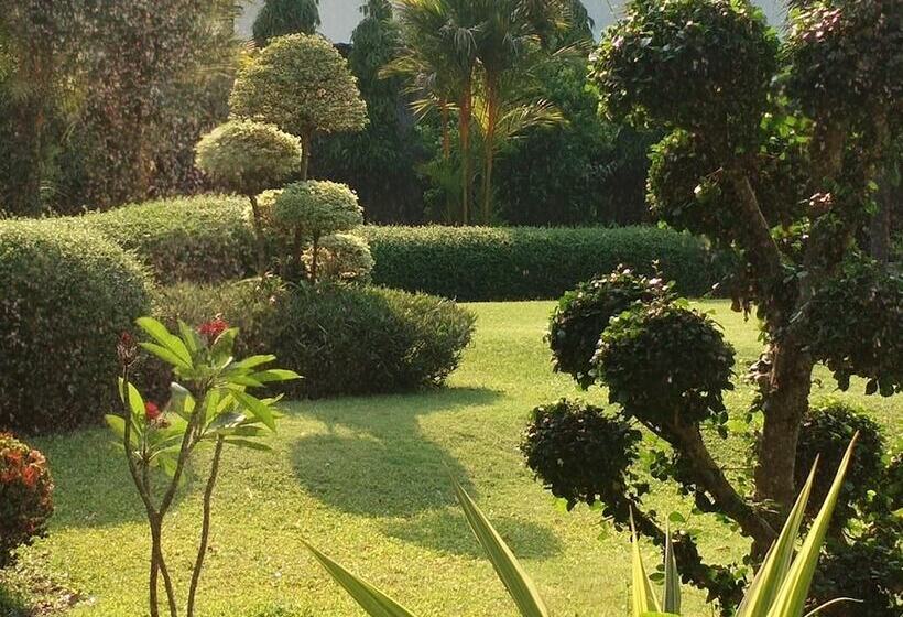 Hotel Swankaburi Boutique