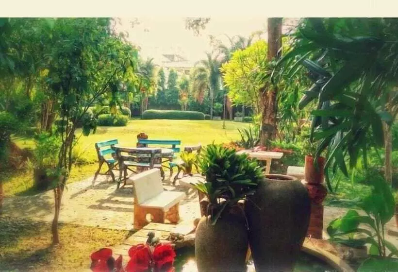 Hotelli Swankaburi Boutique