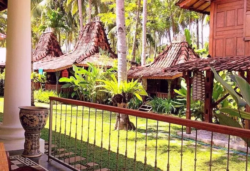 Hotel The Ermajas Pavilion