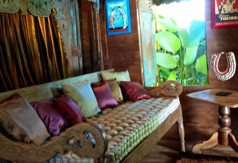 Hotel The Ermajas Pavilion