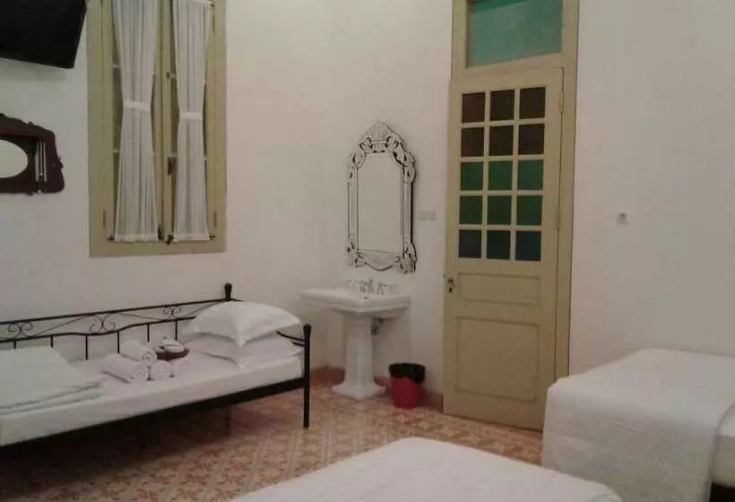 Hotel The Ermajas Pavilion