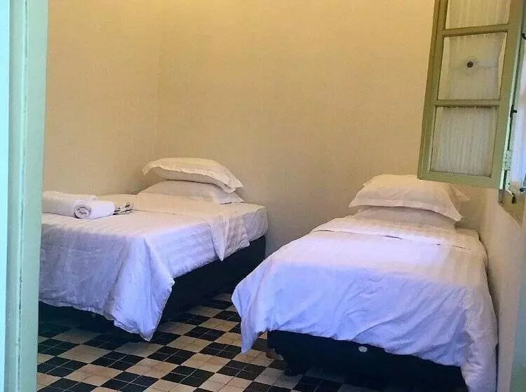 Hotel The Ermajas Pavilion