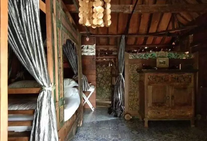 Hotel The Ermajas Pavilion