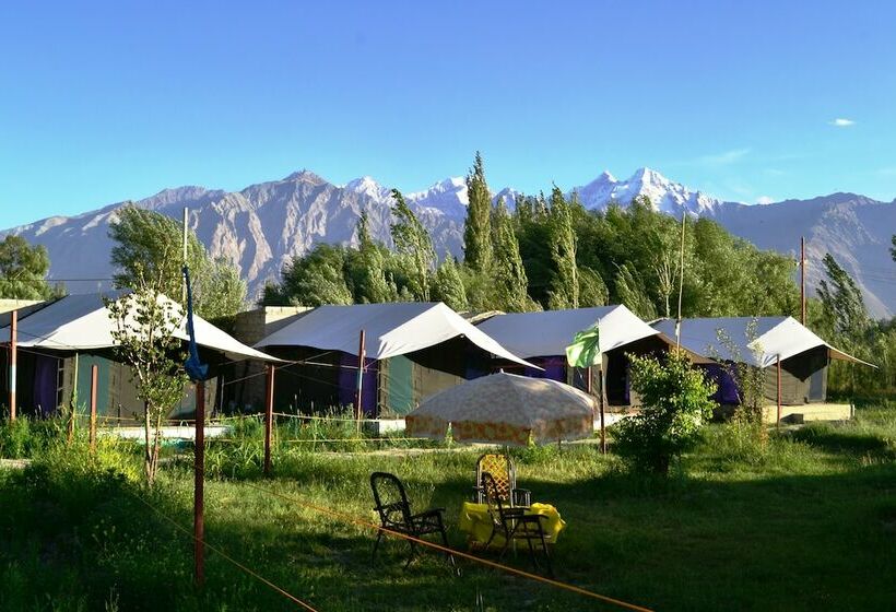 호텔 Tih Valley Flower Camp Nubra Glamping