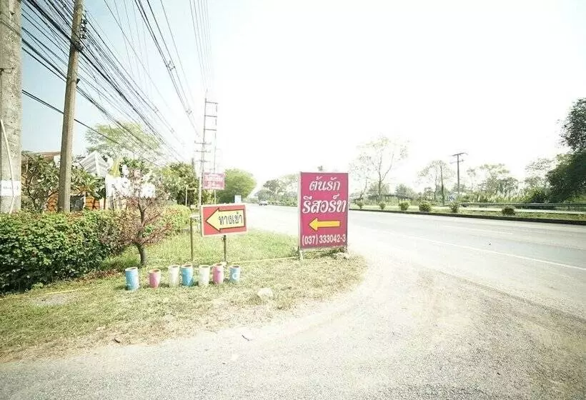 Hotelli Tonrak Resort