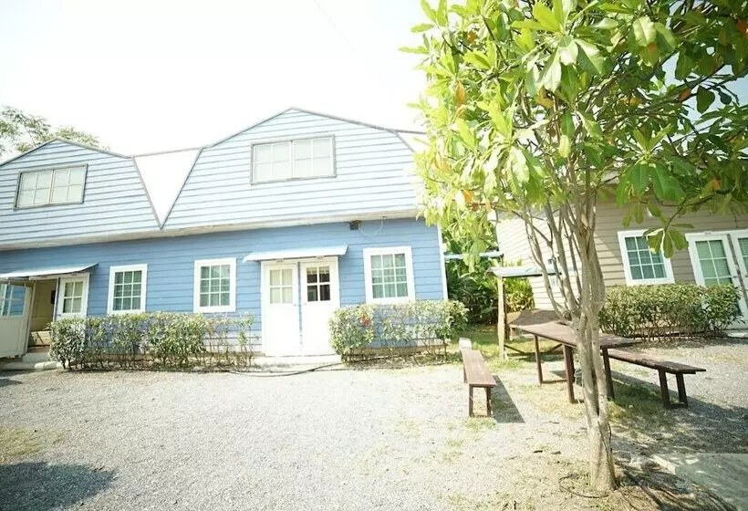 Hotelli Tonrak Resort