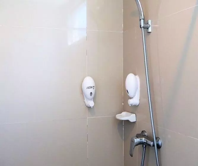 Hotelli Tonrak Resort