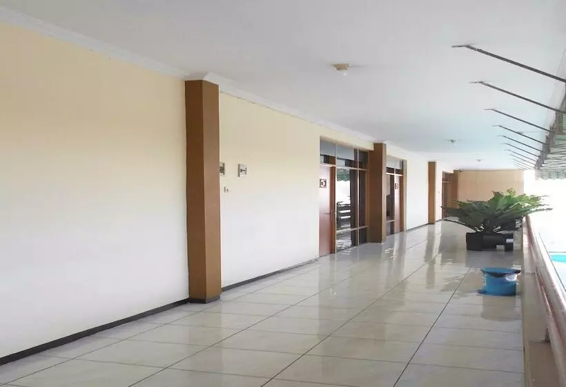 Hotelli Urban Malioboro Km 0