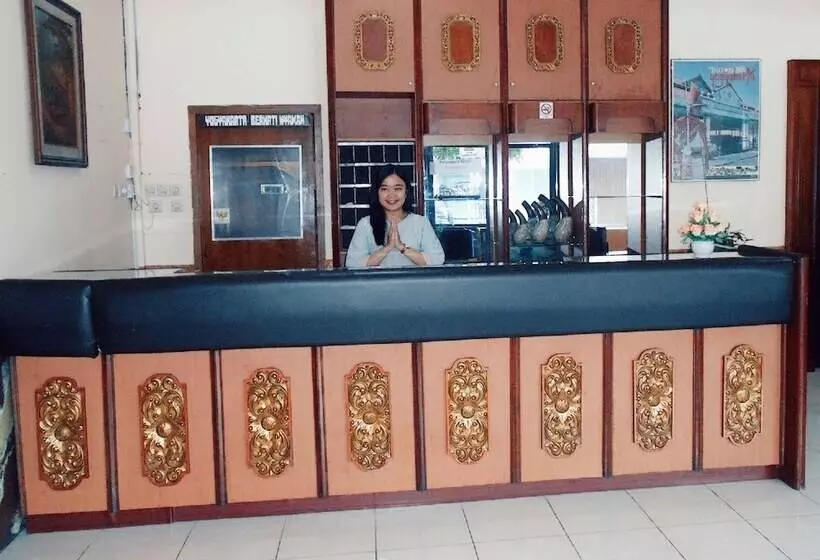 Hotelli Urban Malioboro Km 0