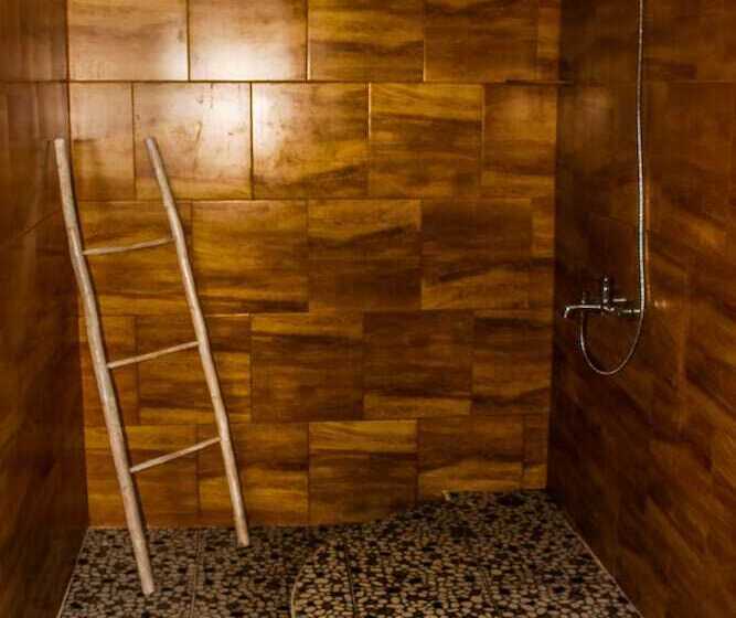 بنسيون Angels Bungalow Nusa Penida