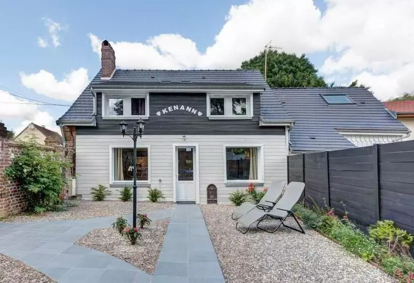 ペンション Au Refuge Des 3 Ours Chambres D Hôtes Et Cabanes