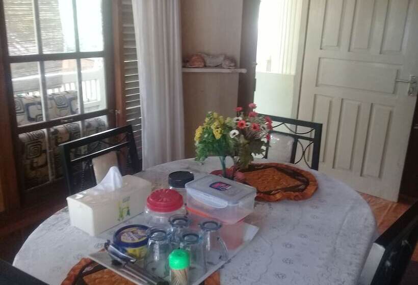 بنسيون Bunga Matahari