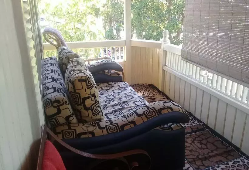 Majatalo Bunga Matahari