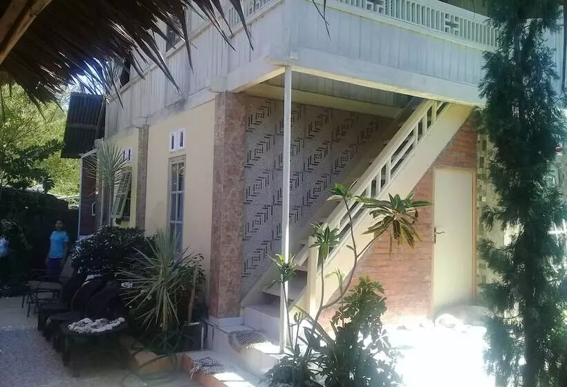 Majatalo Bunga Matahari