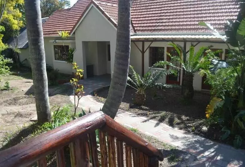 Majatalo Cycad Lodge