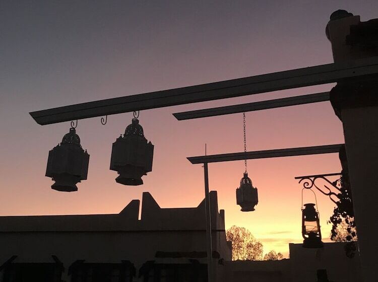 Пансион Gite Dayet Aoua