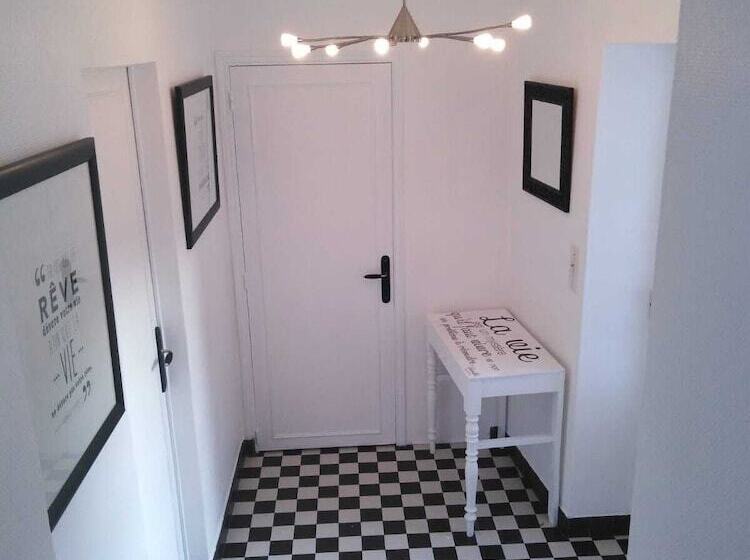 بنسيون Le Moulin Bertrand