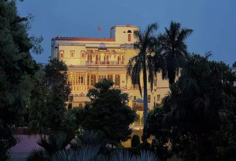 リゾートホテル Fort Dhariyawad Heritage Hotel Udaipur