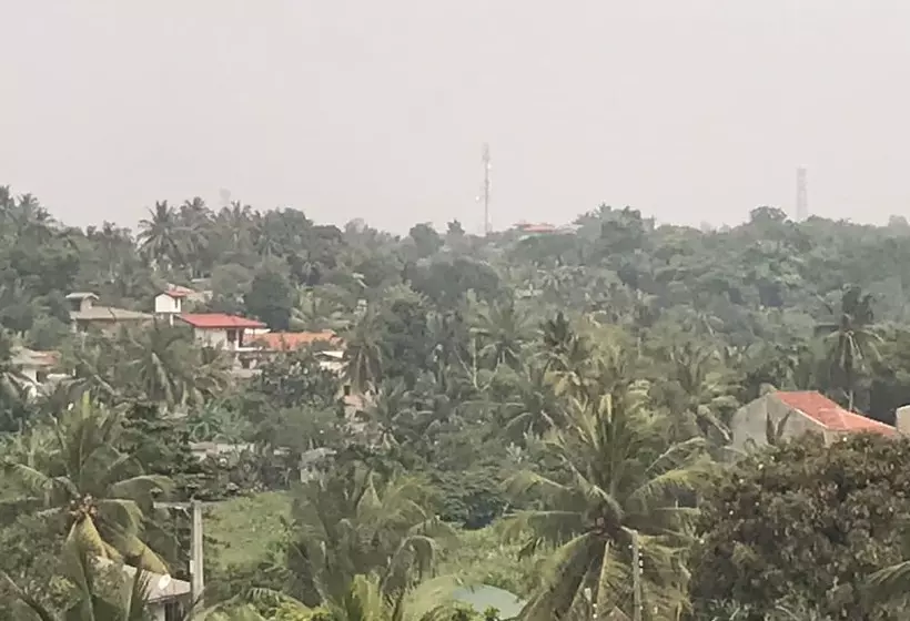 Saninro Hotel Ragama