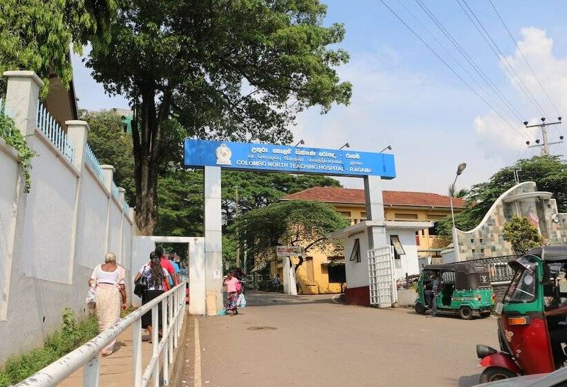 Saninro Hotel Ragama