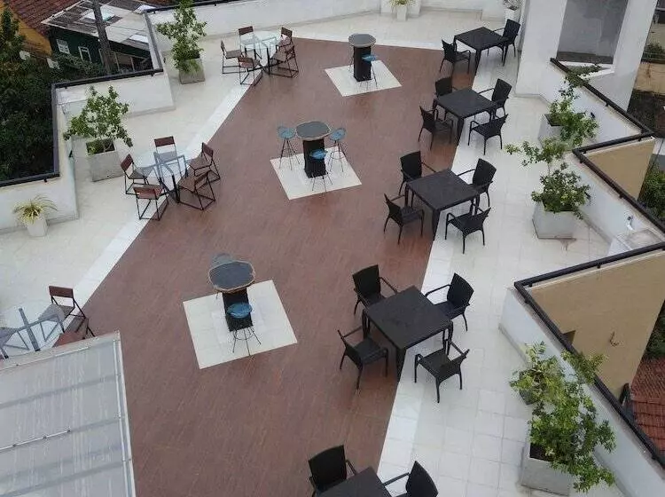 Saninro Hotel Ragama