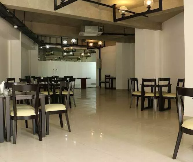 Saninro Hotel Ragama