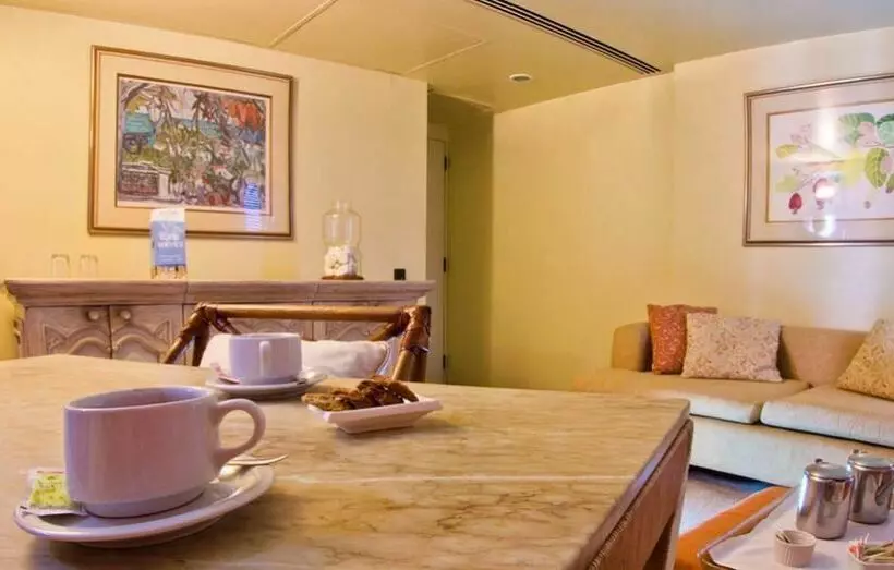 Отель Wyndham Garden Recife Pernambuco