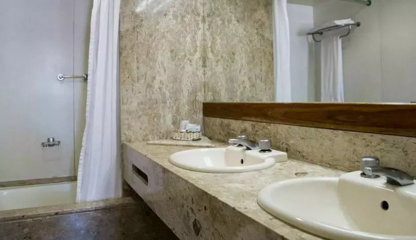 Отель Wyndham Garden Recife Pernambuco