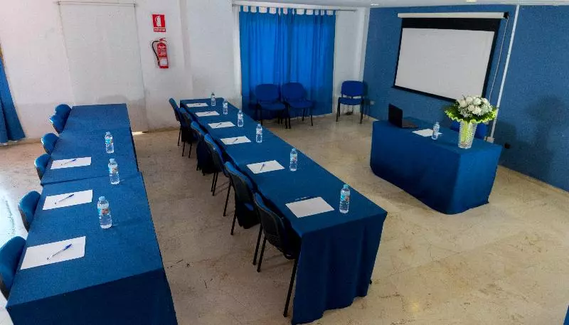 酒店 Aeropuerto Sur