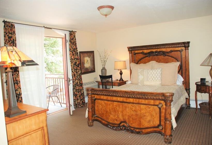 هتل Annabelle Inn