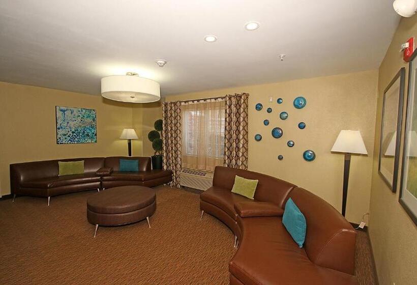 فندق Candlewood Suites Newport News Yorktown, An Ihg
