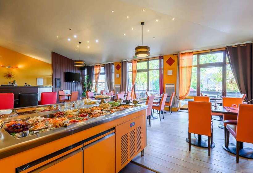 Fh Confort Hotel Orléans Co Met