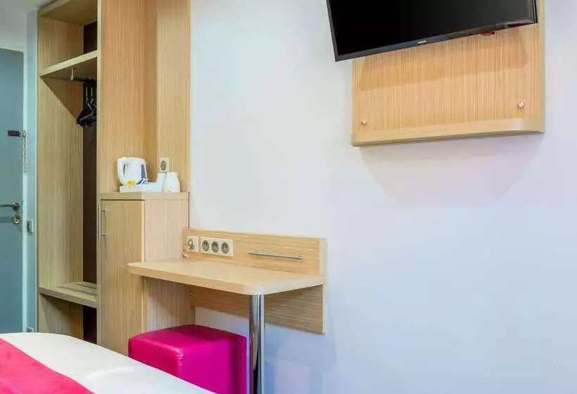 Fh Confort Hotel Orléans Co Met