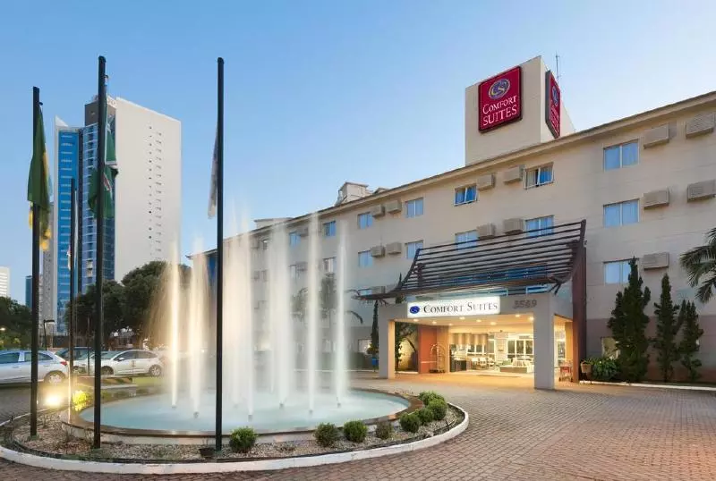 ホテル Comfort Suites Flamboyant Goiânia