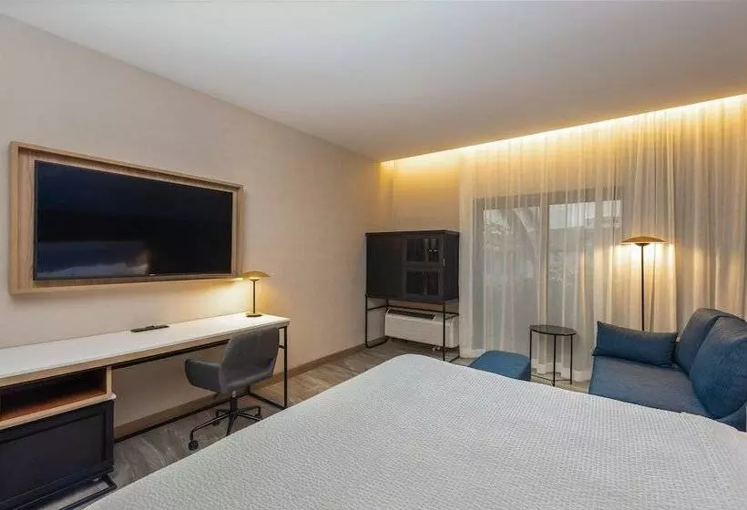 호텔 Courtyard By Marriott San Jose Escazu