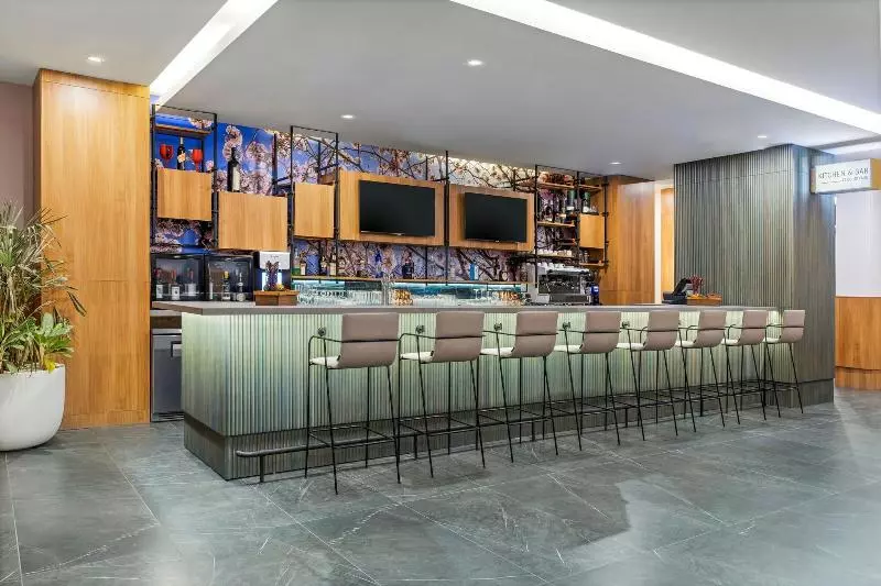 호텔 Courtyard By Marriott San Jose Escazu