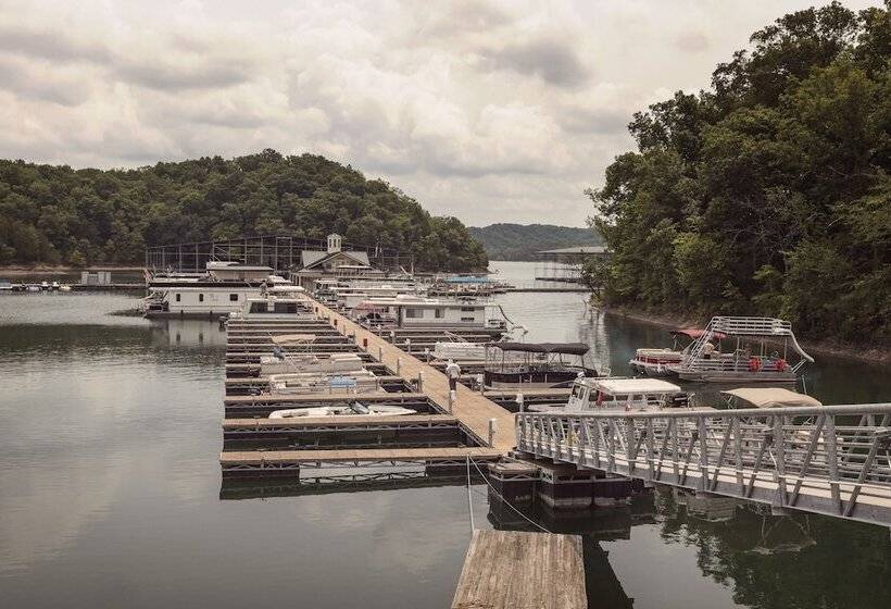 ホテル Dale Hollow Lake State Resort Park