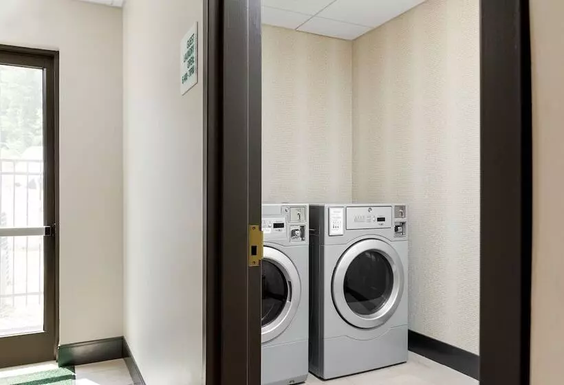 Отель Holiday Inn Cleveland, An Ihg