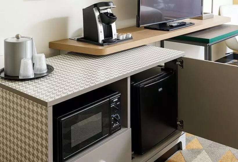 Отель Holiday Inn Cleveland, An Ihg